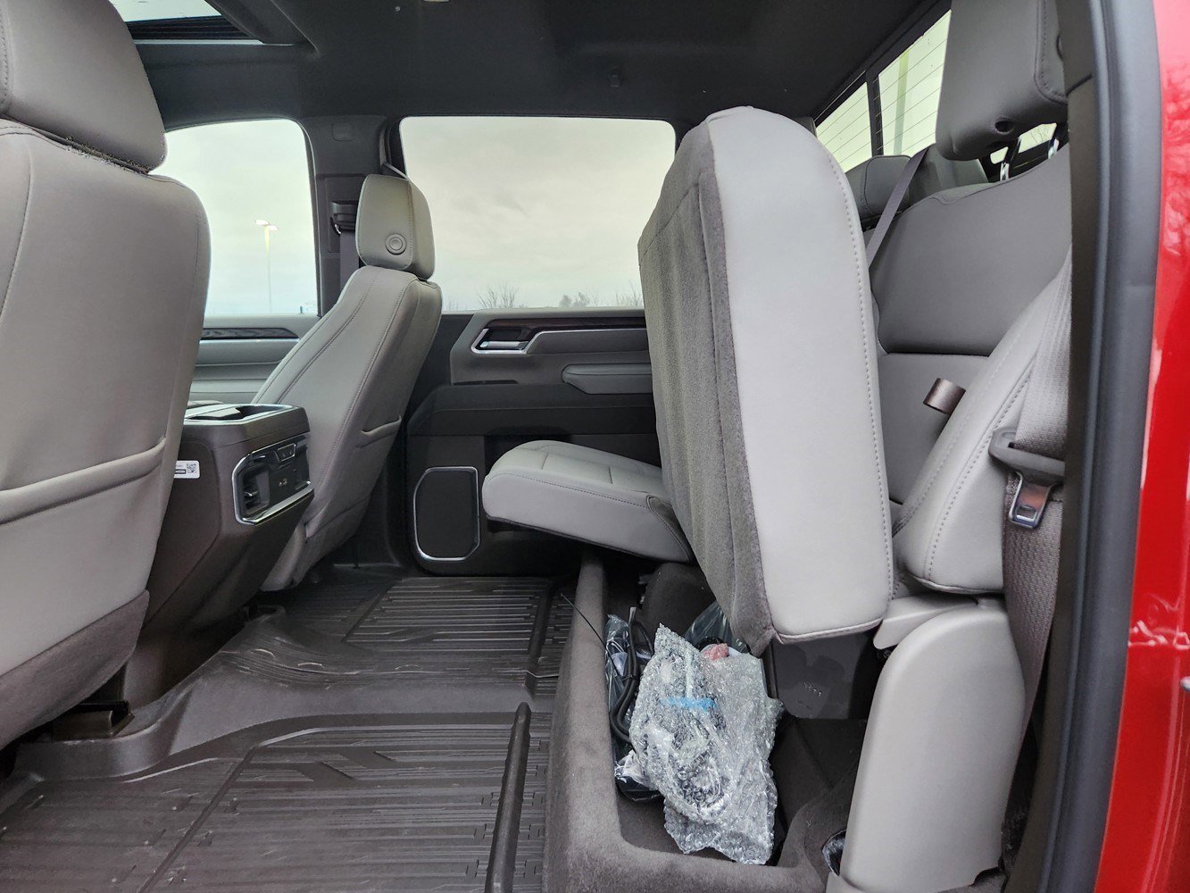 New 2026 GMC Sierra 2500 SLT w/ Max Trailering Package image 20
