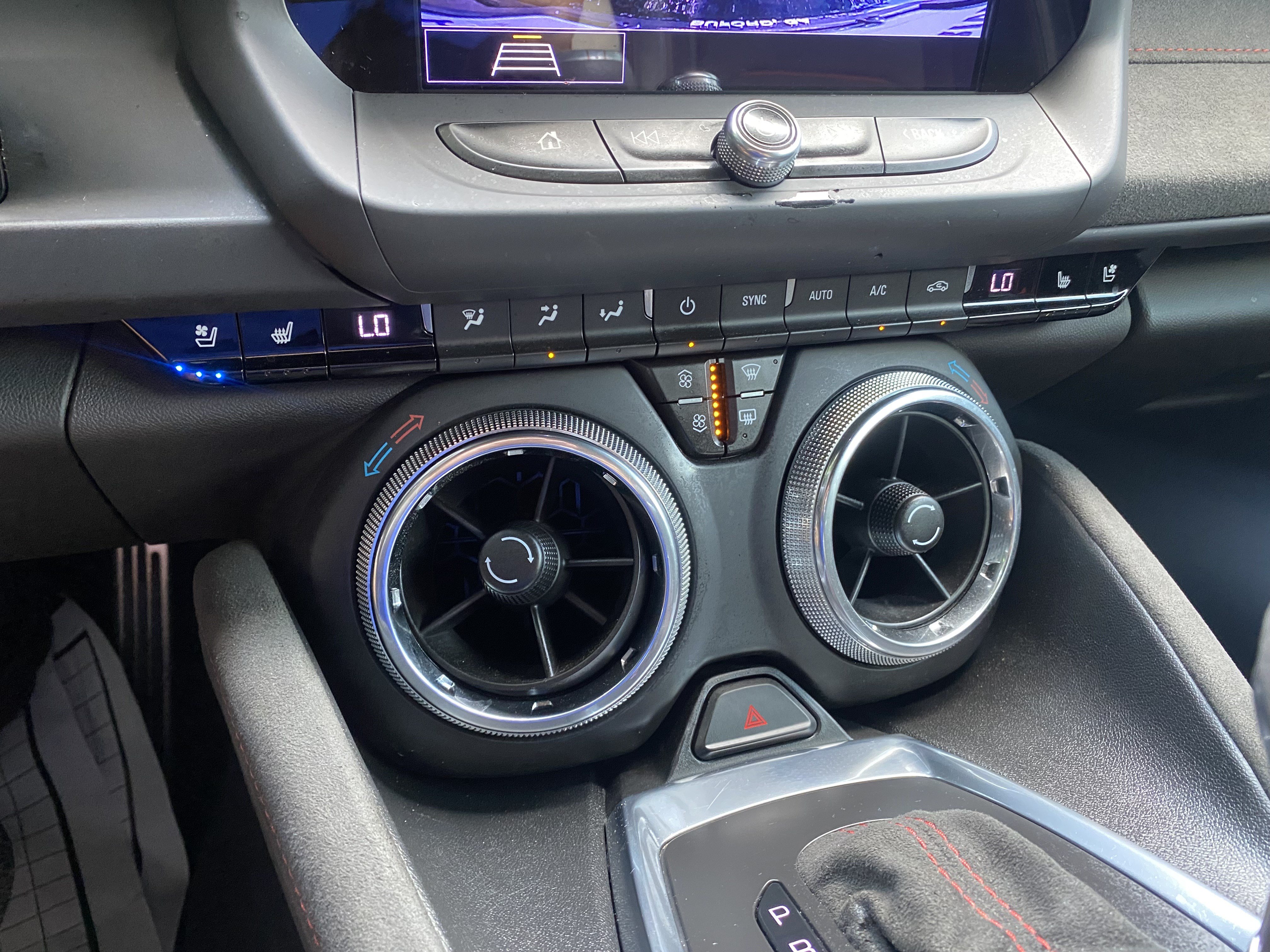Used 2020 Chevrolet Camaro ZL1 RWD image 28