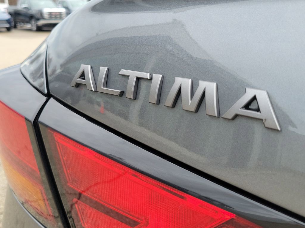 Used 2024 Nissan Altima 2.5 SR image 7