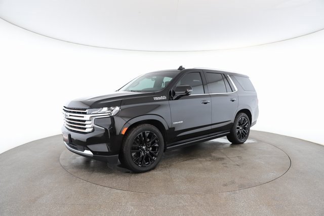 Used 2023 Chevrolet Tahoe High Country image 2
