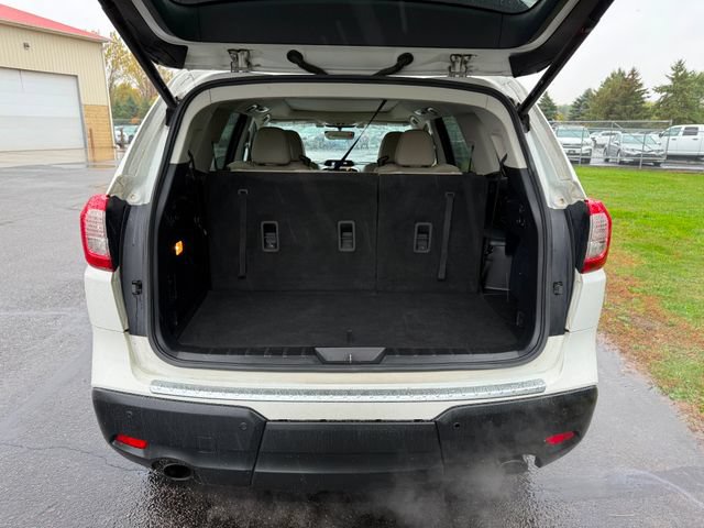 Used 2021 Subaru Ascent Limited w/ Technology Package AWD/4WD image 3
