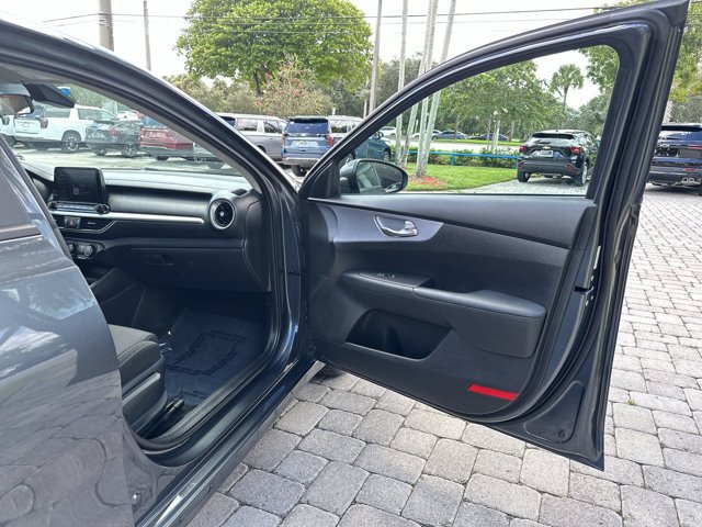 Used 2024 Kia Forte LXS FWD image 23