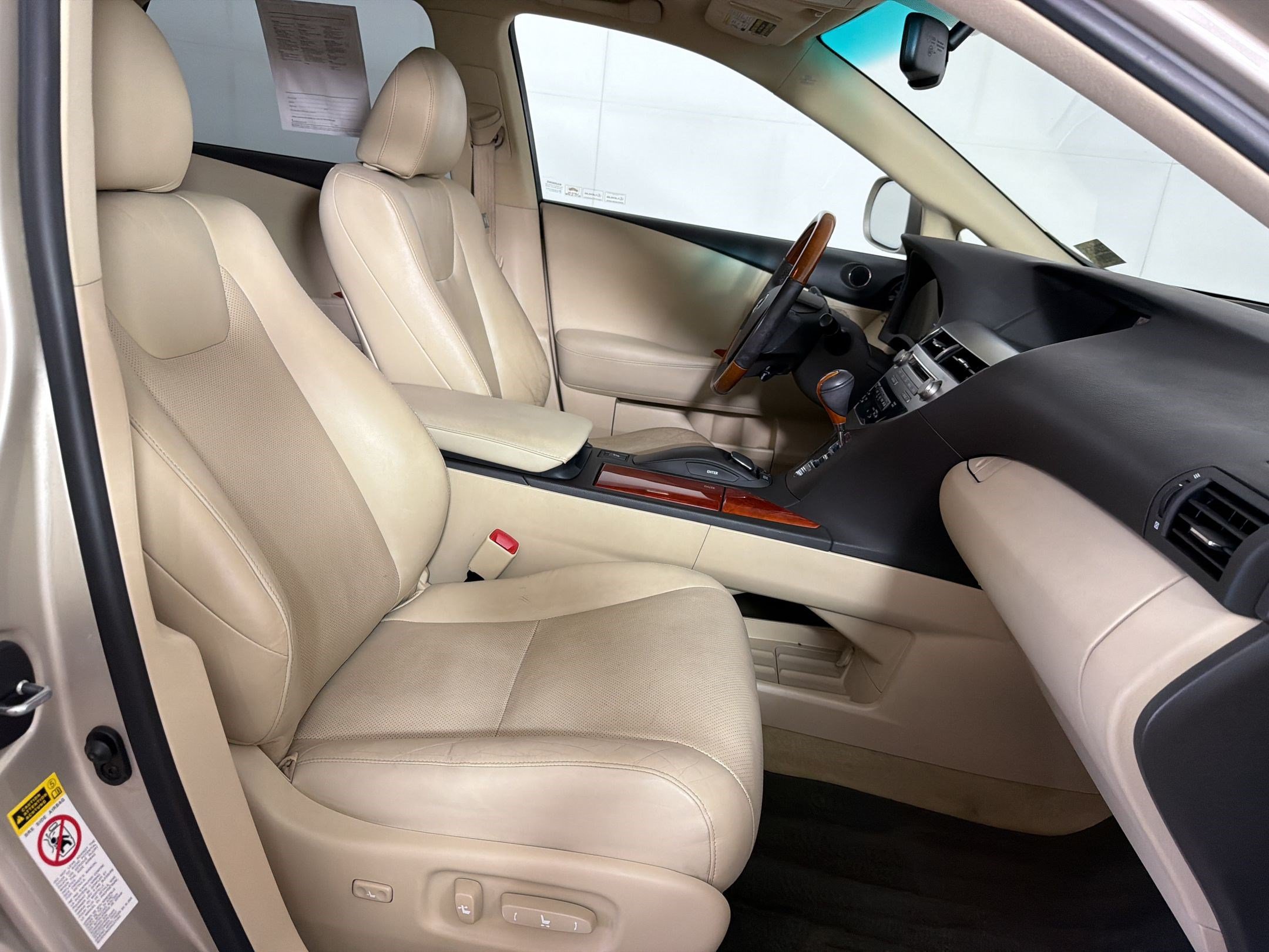 Used 2011 Lexus RX 450h AWD w/ Premium Pkg image 26