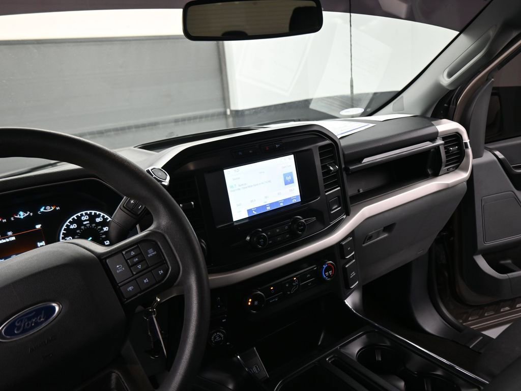 Used 2021 Ford F150 XL w/ Trailer Tow Package image 39