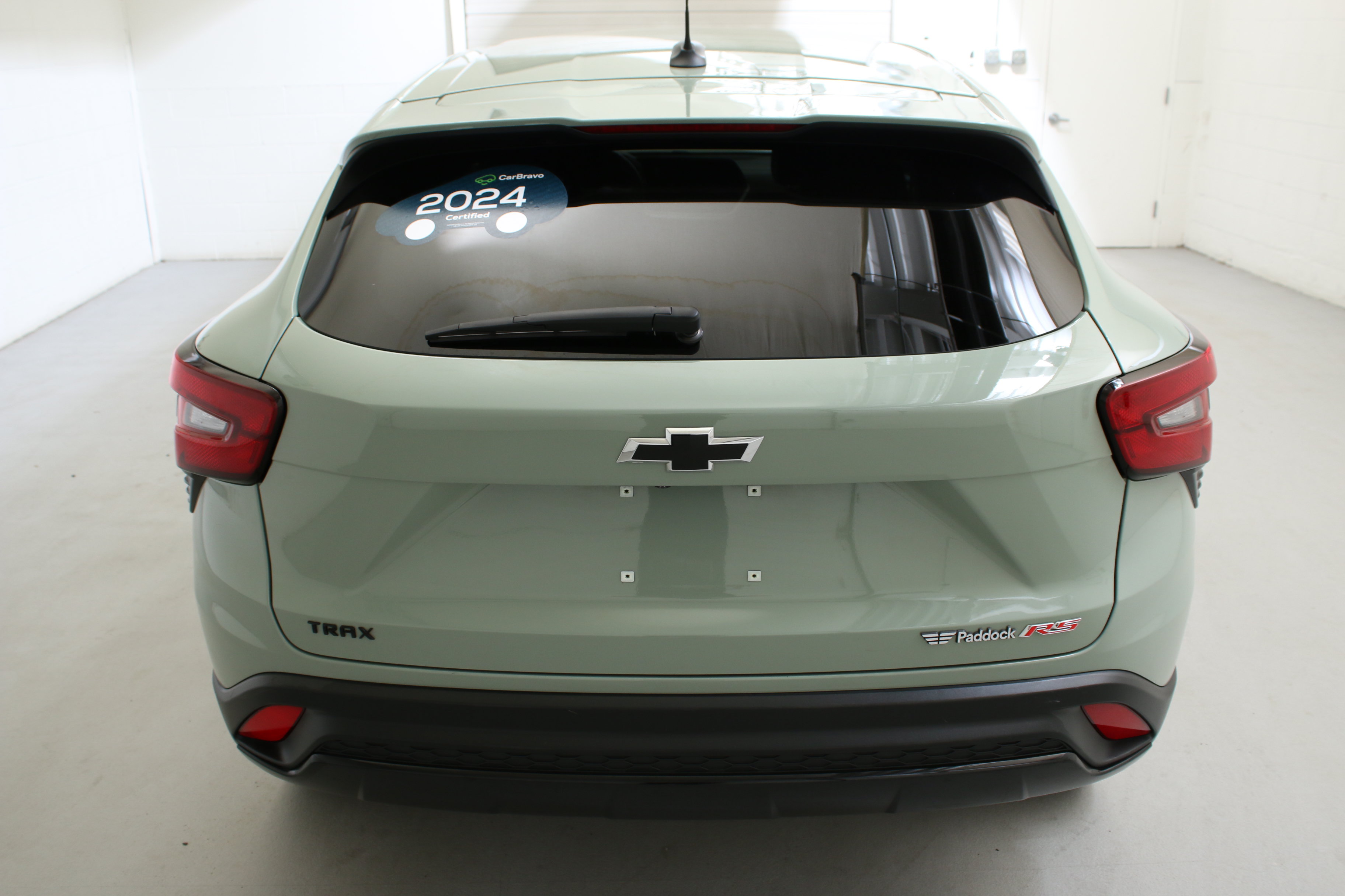 Certified 2024 Chevrolet Trax RS FWD image 8