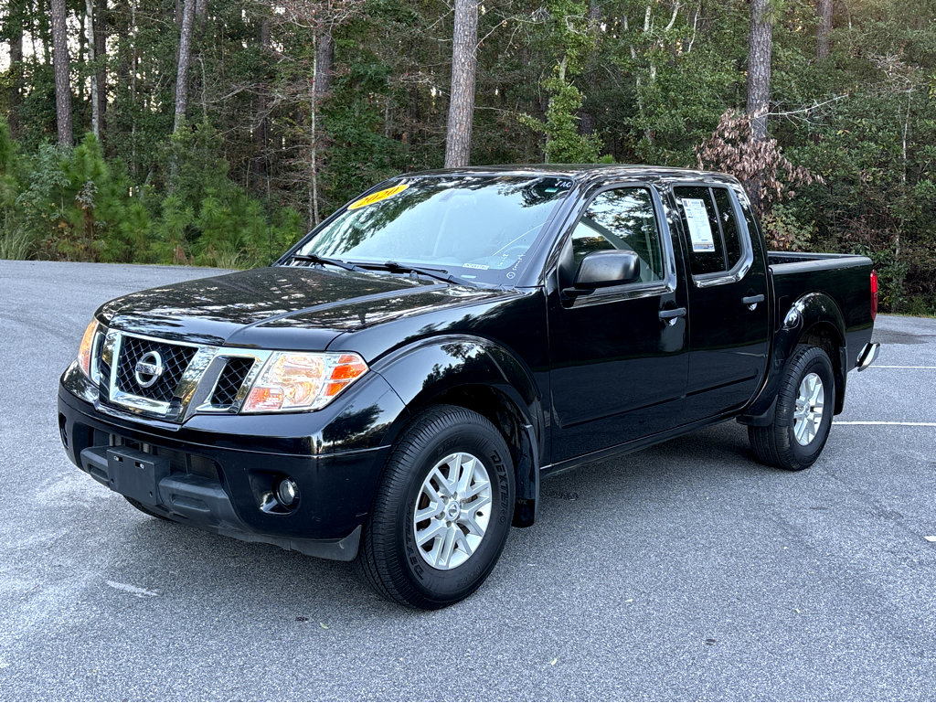 Used 2020 Nissan Frontier SV image 3