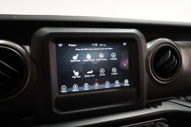 Used 2021 Jeep Gladiator Willys image 22