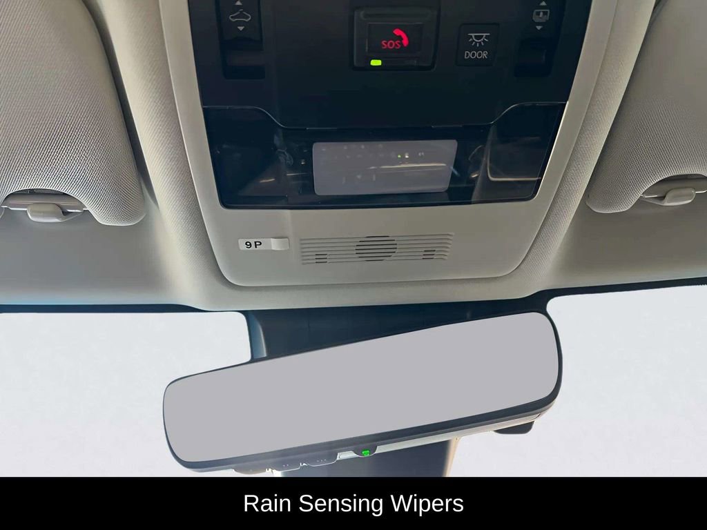 Used 2025 Lexus ES 350 w/ Premium Package image 18