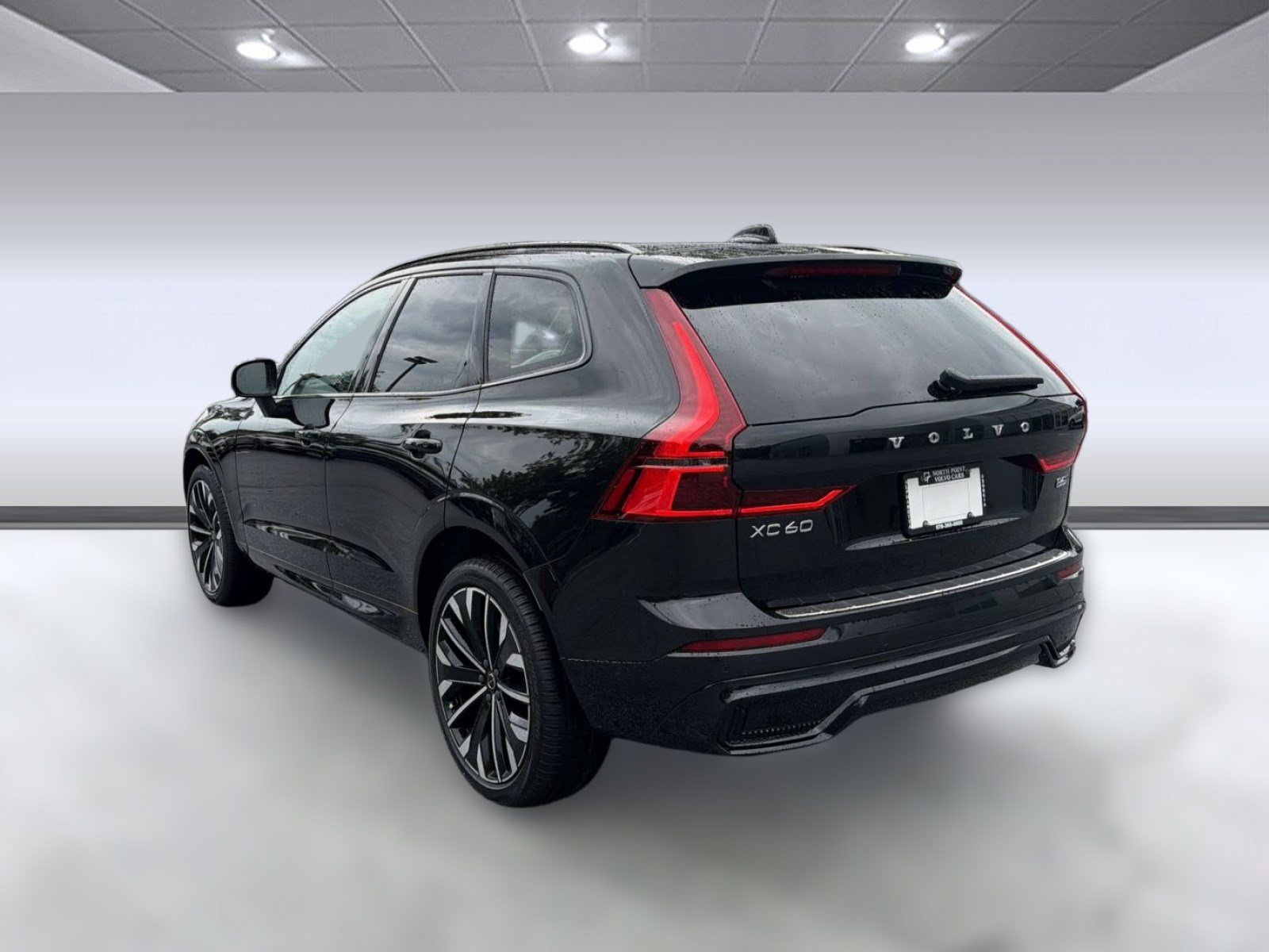 New 2027 Volvo XC60 B5 Ultra AWD/4WD image 3