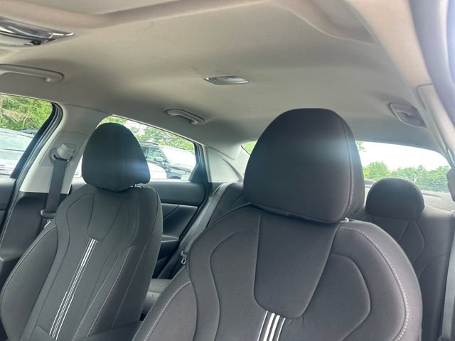 Certified 2021 Hyundai Elantra SEL w/ Convenience Package FWD image 22