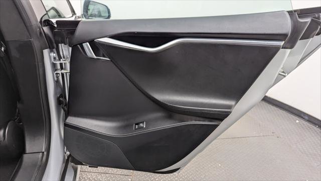 Used 2016 Tesla Model S 90D image 14