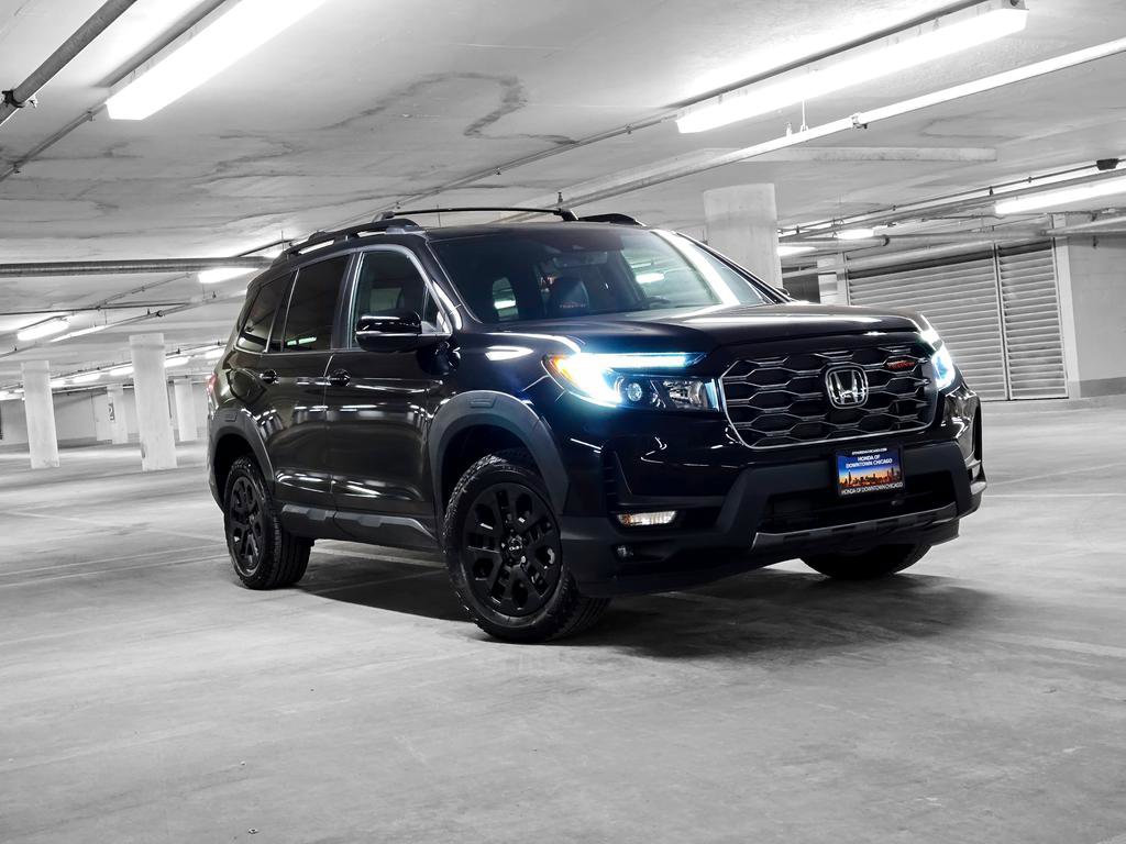 Used 2023 Honda Passport TrailSport image 4