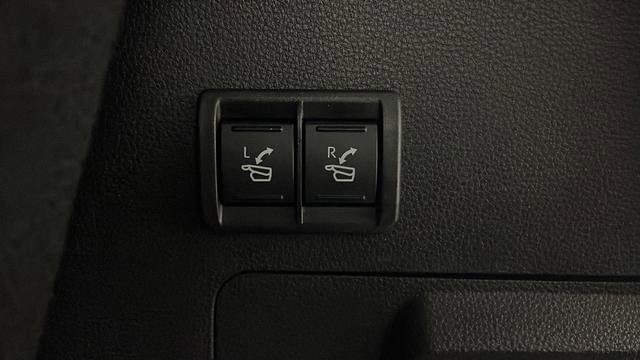 Used 2024 Toyota Sequoia Platinum image 45