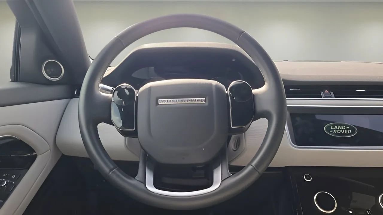 Used 2020 Land Rover Range Rover Evoque S image 20