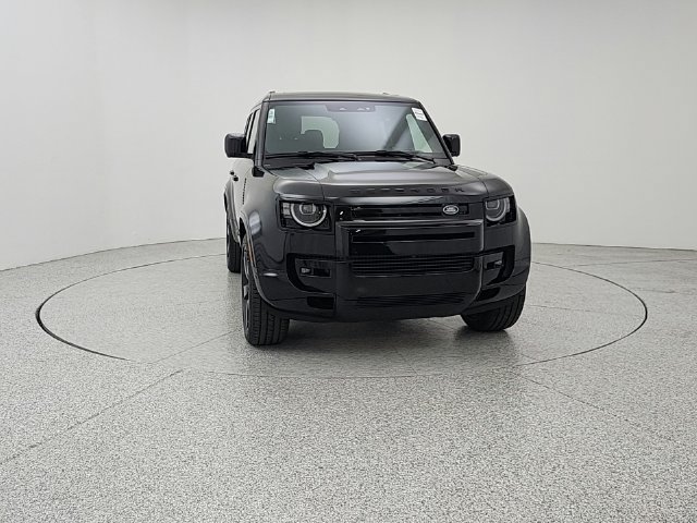 New 2026 Land Rover Defender 110 X-Dynamic SE AWD/4WD image 2