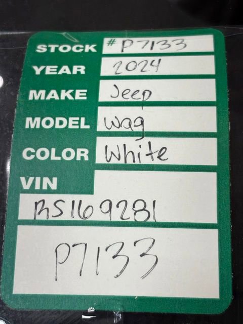 Certified 2024 Jeep Wagoneer L Series II w/ Flexible Seating Group image 23