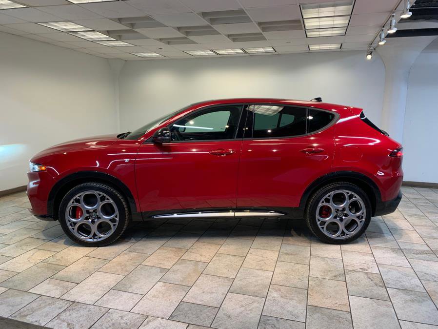 Used 2024 Alfa Romeo Tonale Ti image 8