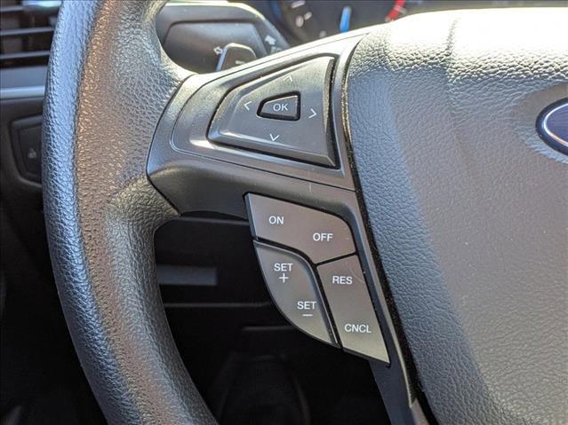 Used 2016 Ford Edge SE image 11