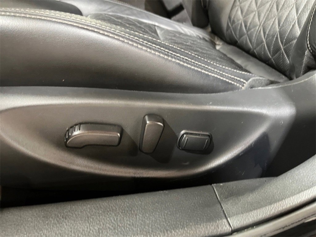 Used 2023 Nissan Maxima Platinum image 25