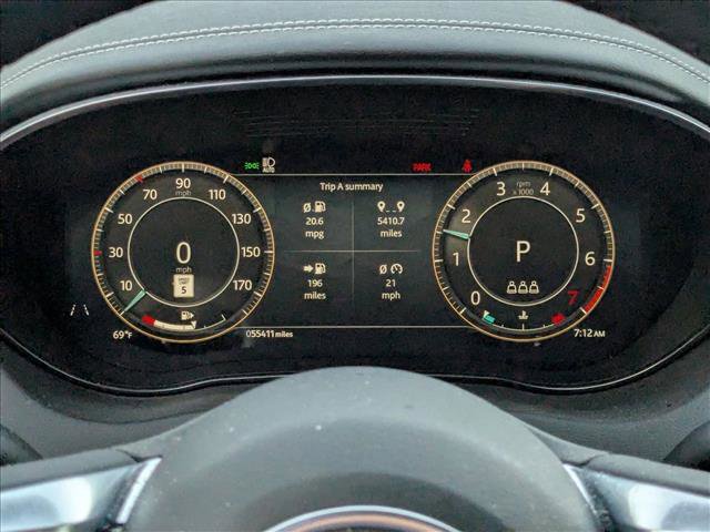 Used 2024 Jaguar E-PACE R-Dynamic SE image 3