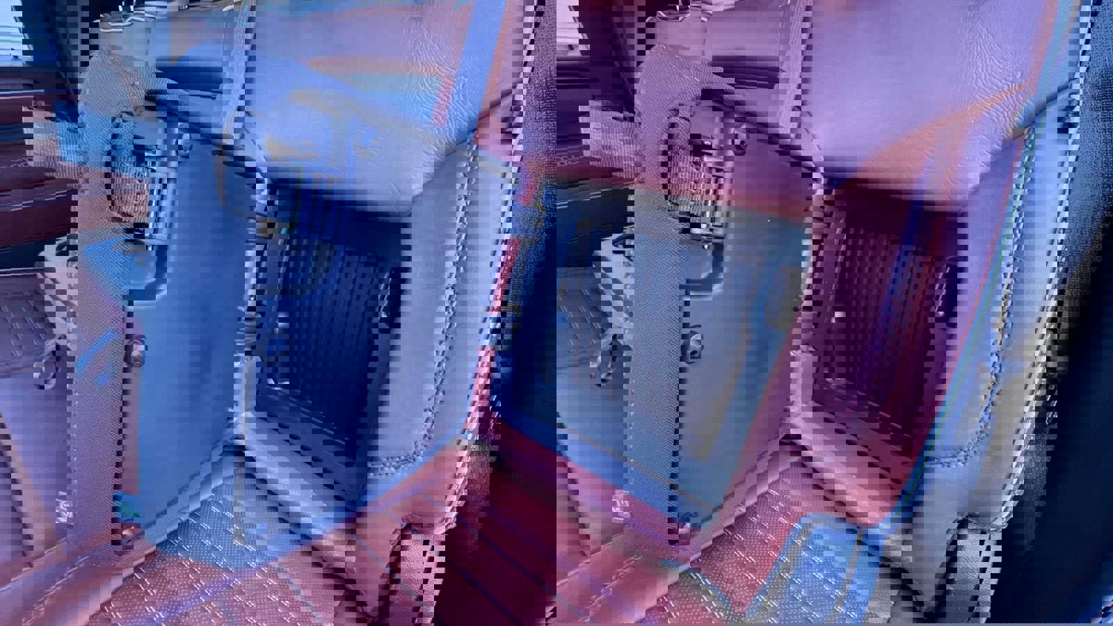 Used 2024 GMC Sierra 3500 Denali Ultimate image 40