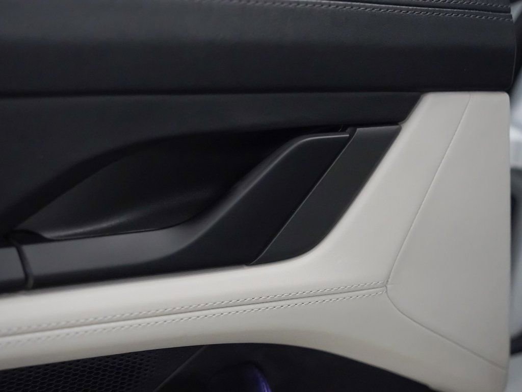 Certified 2022 Porsche Taycan 4S w/ Premium Package image 16