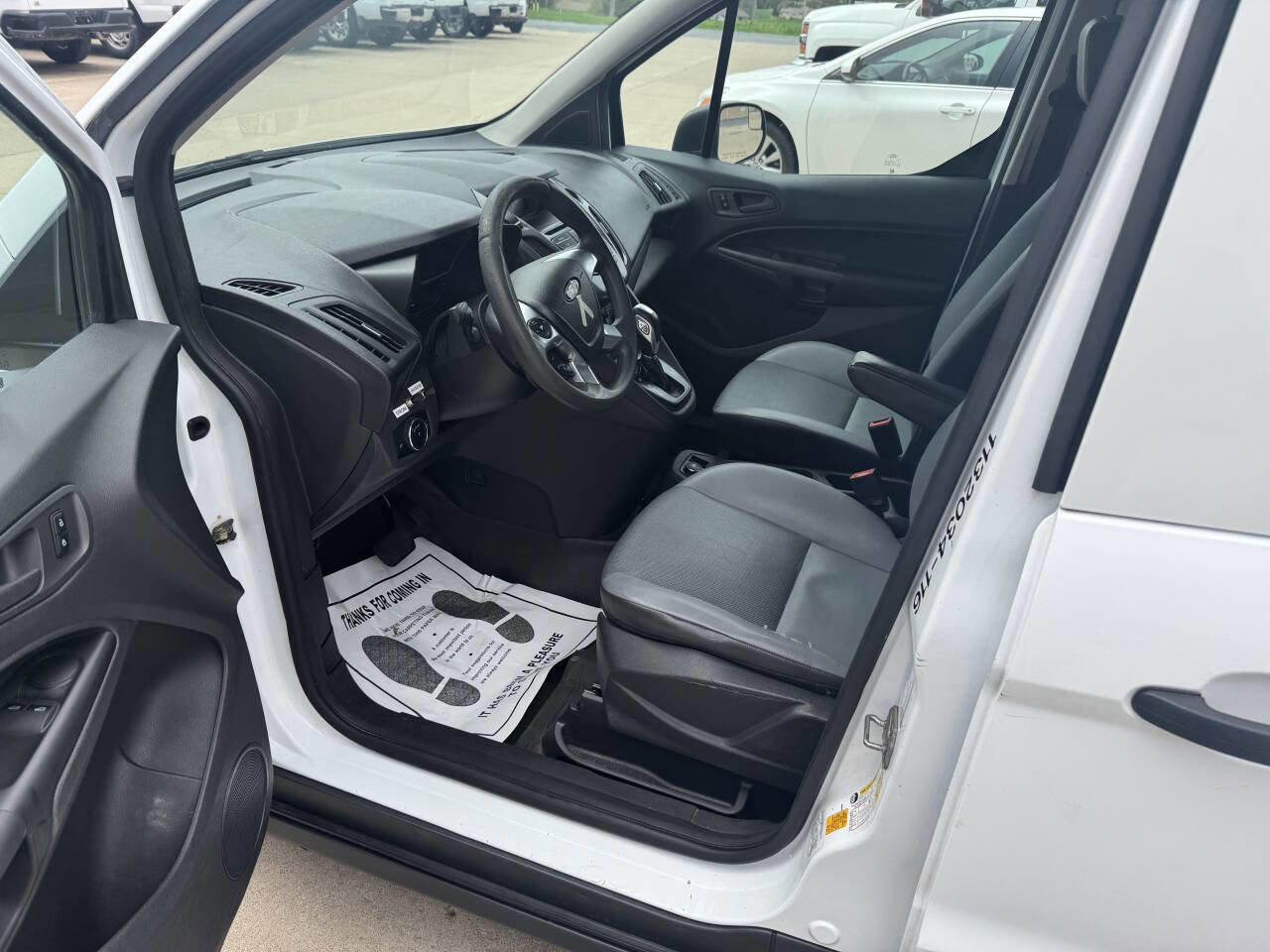 Used 2016 Ford Transit Connect XL image 17