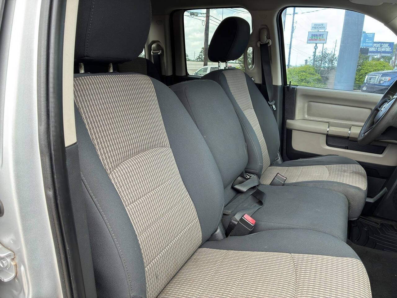 Used 2012 RAM 1500 Classic SLT RWD image 37