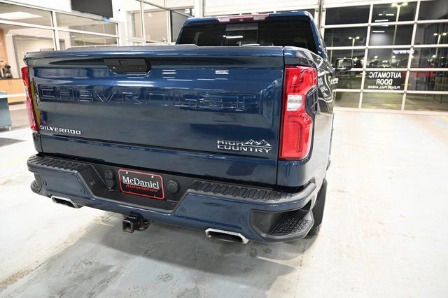 Used 2019 Chevrolet Silverado 1500 High Country w/ Technology Package image 5