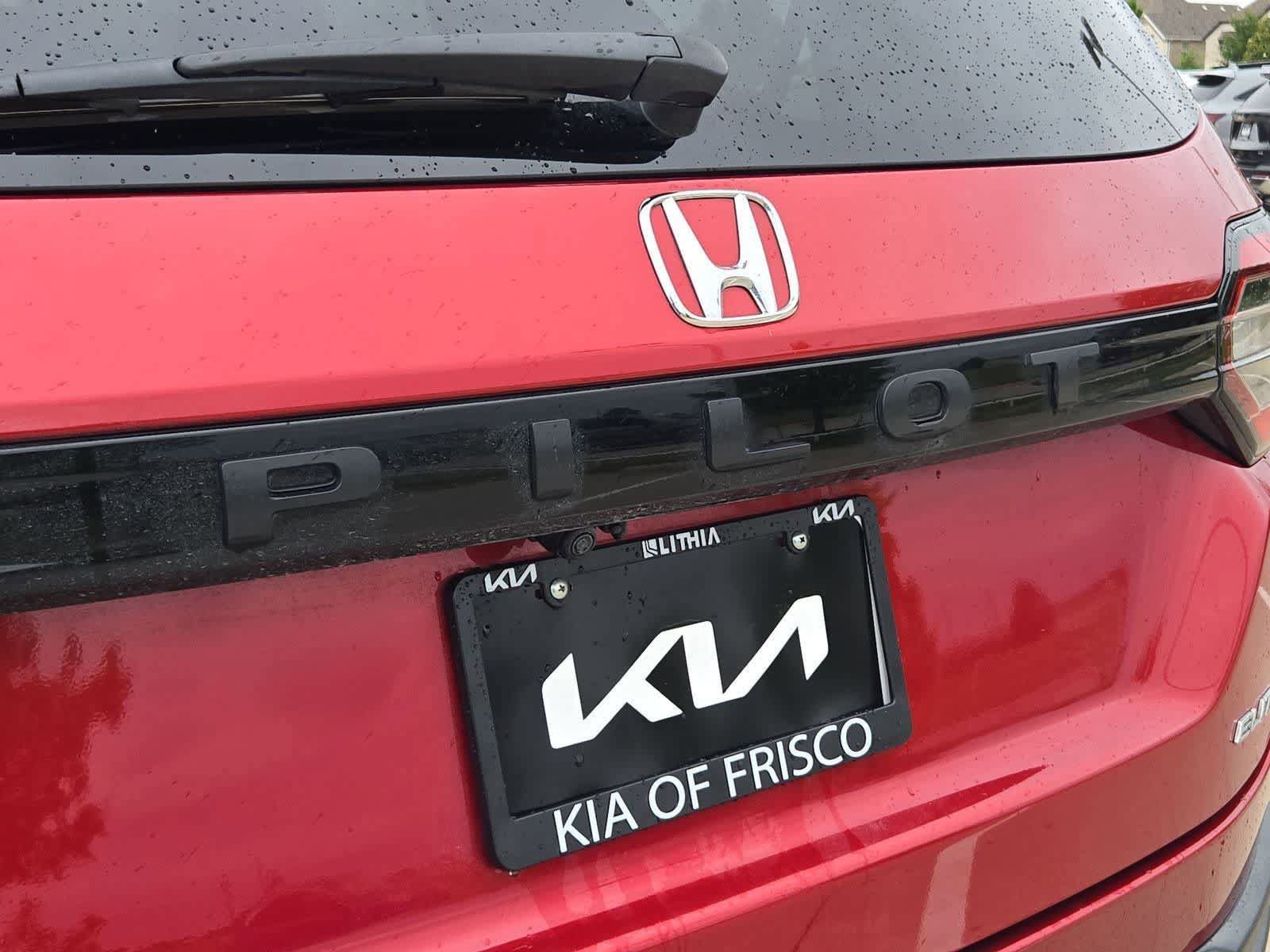 Used 2024 Honda Pilot Elite image 11
