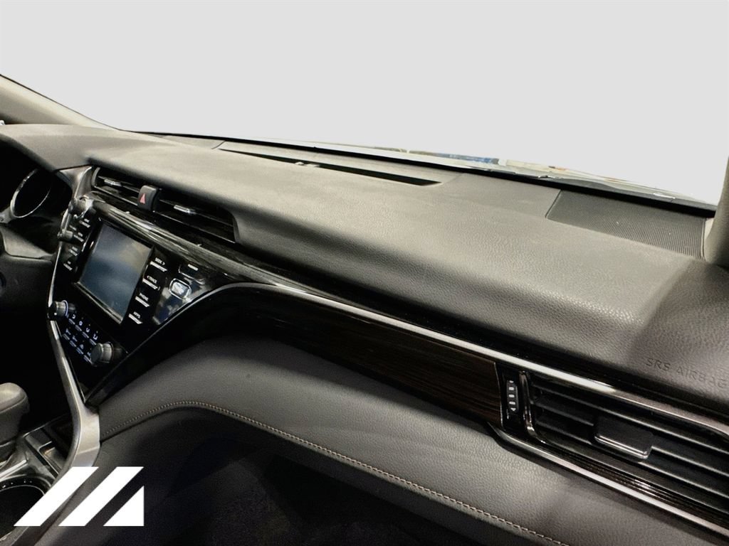 Used 2019 Toyota Camry LE FWD image 29