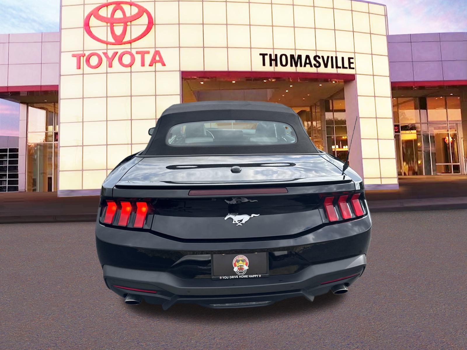 Used 2024 Ford Mustang Premium image 6