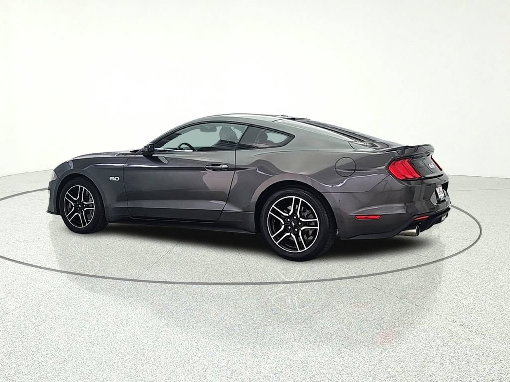 Used 2019 Ford Mustang GT RWD image 5