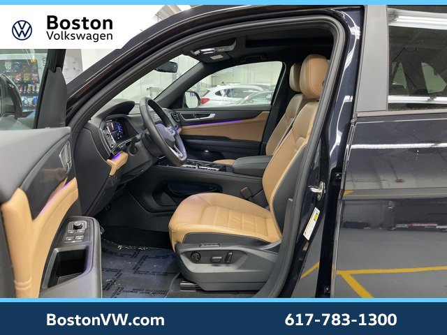 Used 2025 Volkswagen Atlas Cross Sport SEL R-Line image 9