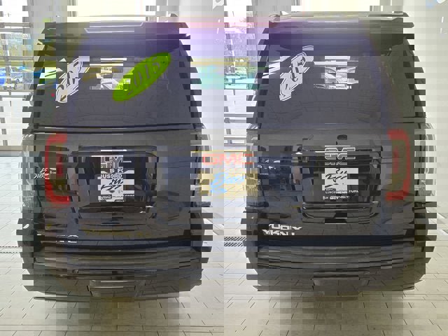 Used 2015 GMC Yukon XL SLT w/ Open Road Package image 12