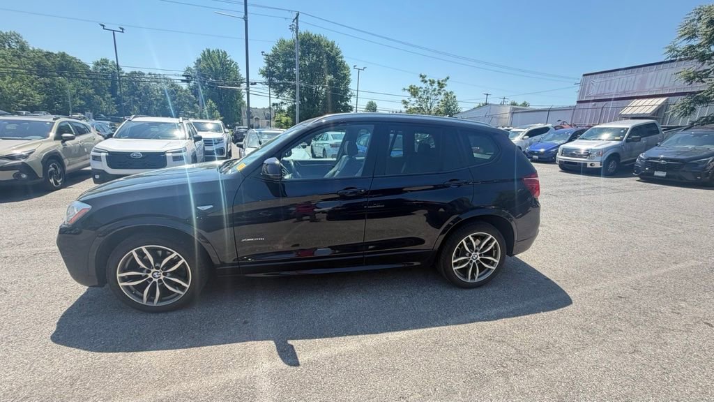 Used 2017 BMW X3 xDrive28i AWD/4WD image 9