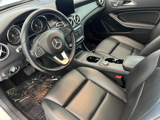 Used 2018 Mercedes-Benz GLA 250 4MATIC image 11