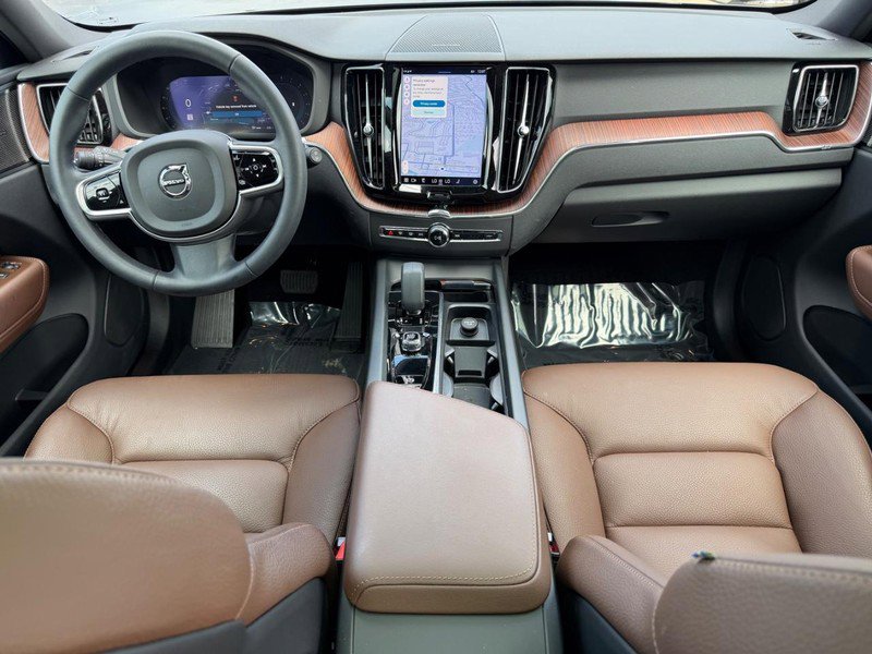 Certified 2023 Volvo XC60 B5 Plus w/ Climate Package FWD image 12