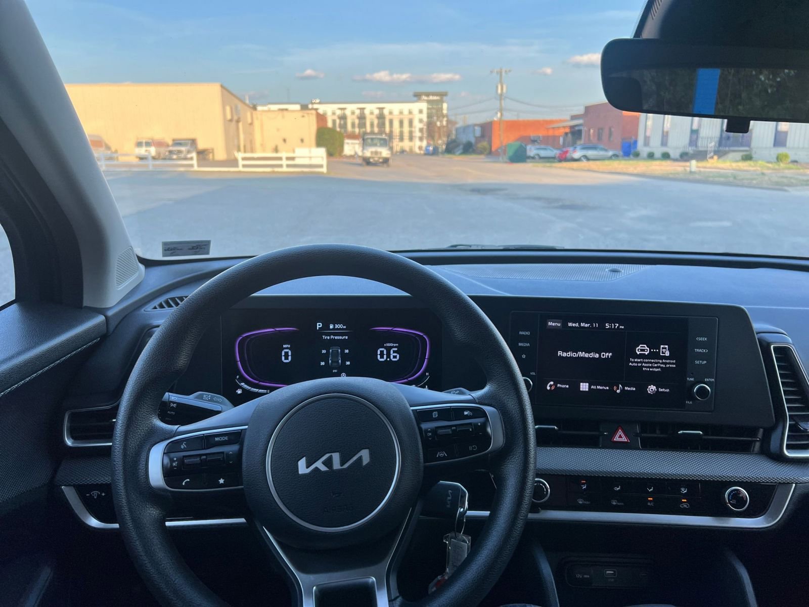 Used 2025 Kia Sportage LX image 33