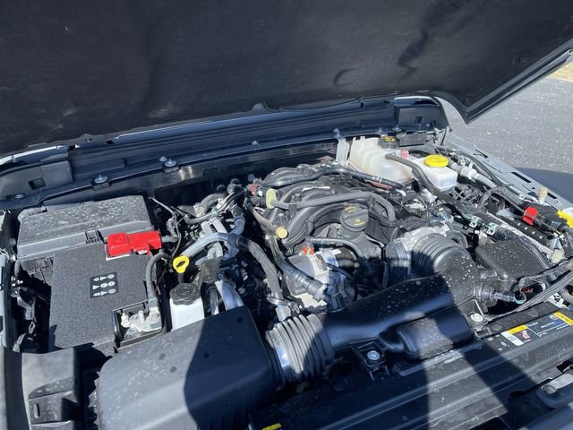 Used 2023 Jeep Wrangler Unlimited Rubicon w/ Cold Weather Group image 30