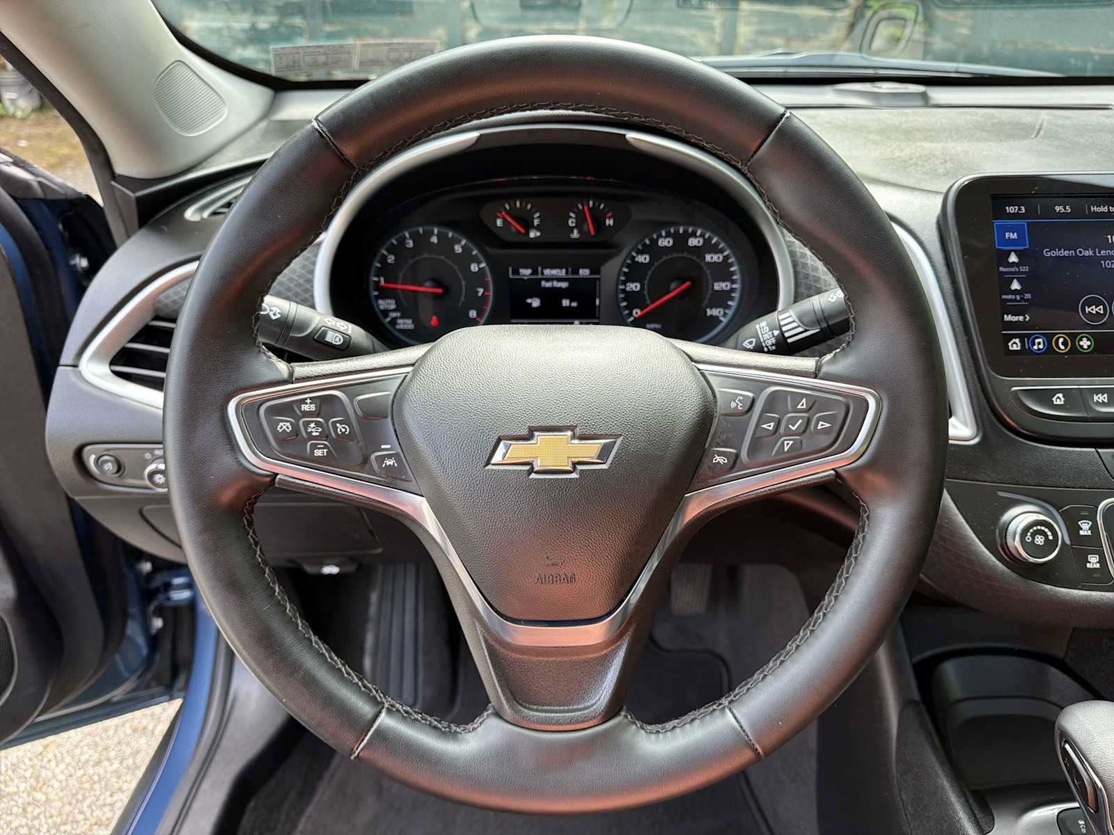 Used 2024 Chevrolet Malibu RS FWD image 11