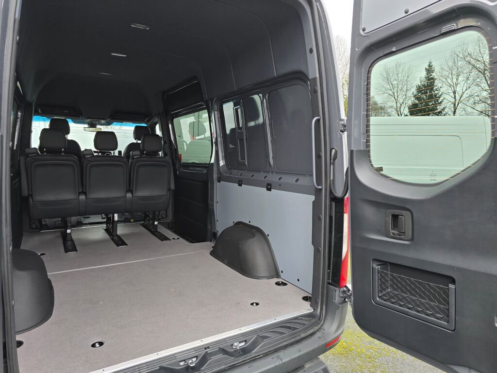 New 2026 Mercedes-Benz Sprinter 2500 image 22