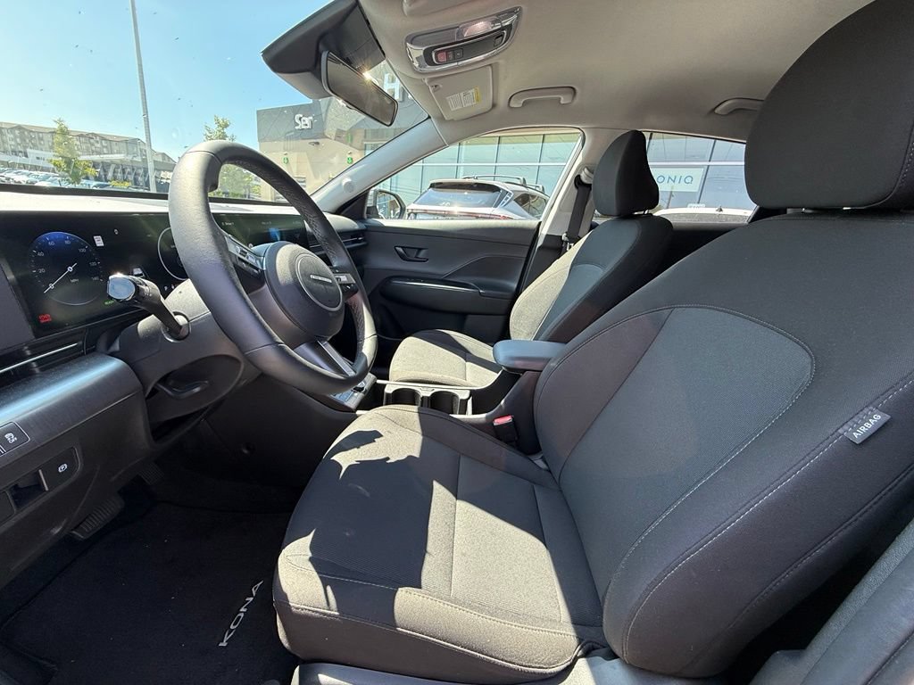 Certified 2025 Hyundai Kona SEL FWD image 12