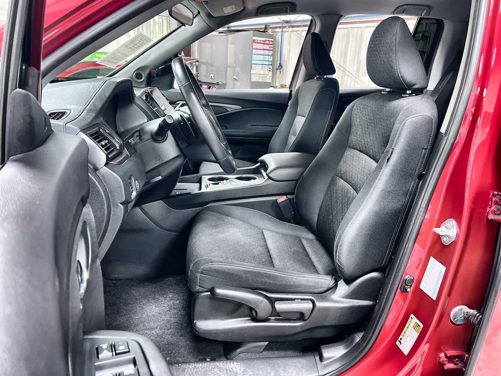 Used 2024 Honda Ridgeline Sport image 12