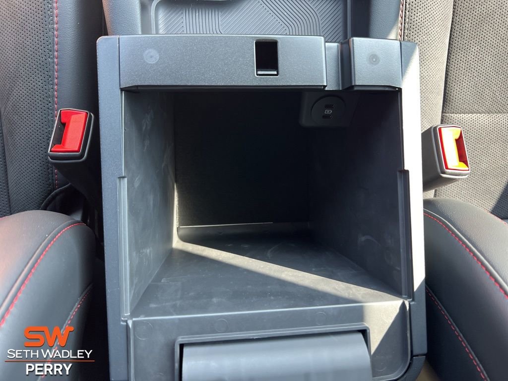 New 2025 Ford Explorer ST image 24