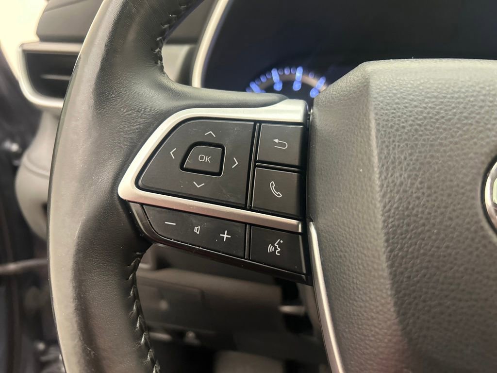 Used 2022 Toyota Highlander XLE image 42