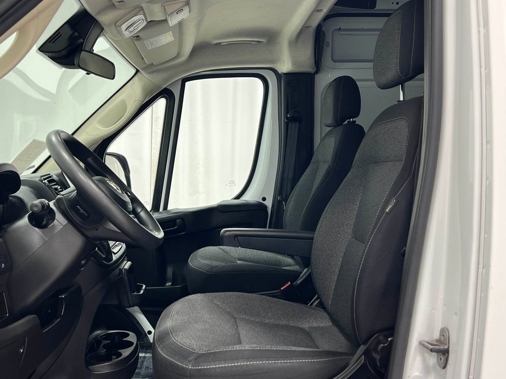 Used 2023 RAM ProMaster 2500 FWD image 12