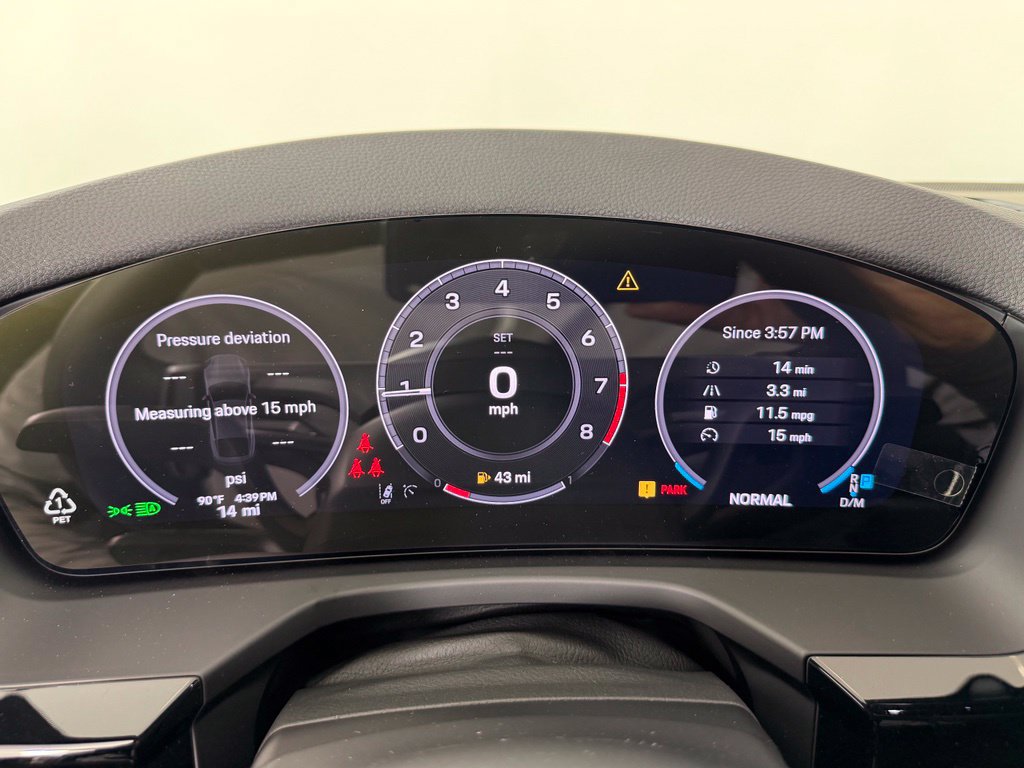 New 2026 Porsche Panamera RWD image 26