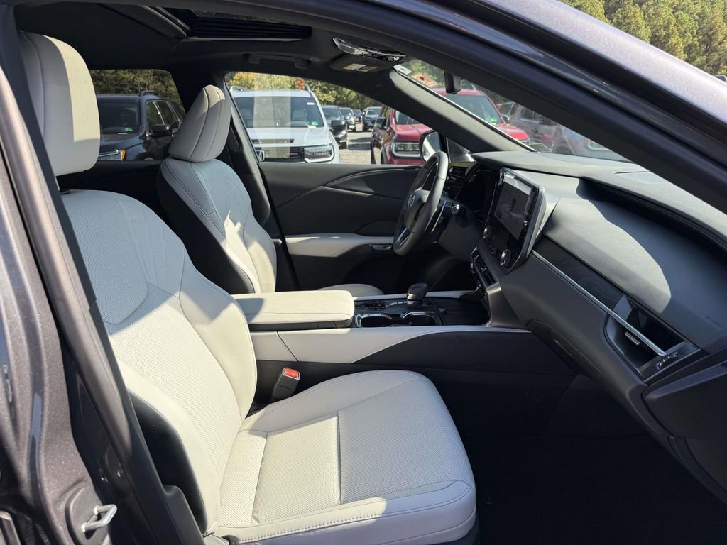 Used 2024 Lexus RX 350 Premium image 18