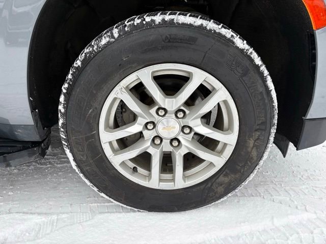 Used 2022 Chevrolet Tahoe LT w/ Luxury Package AWD/4WD image 12